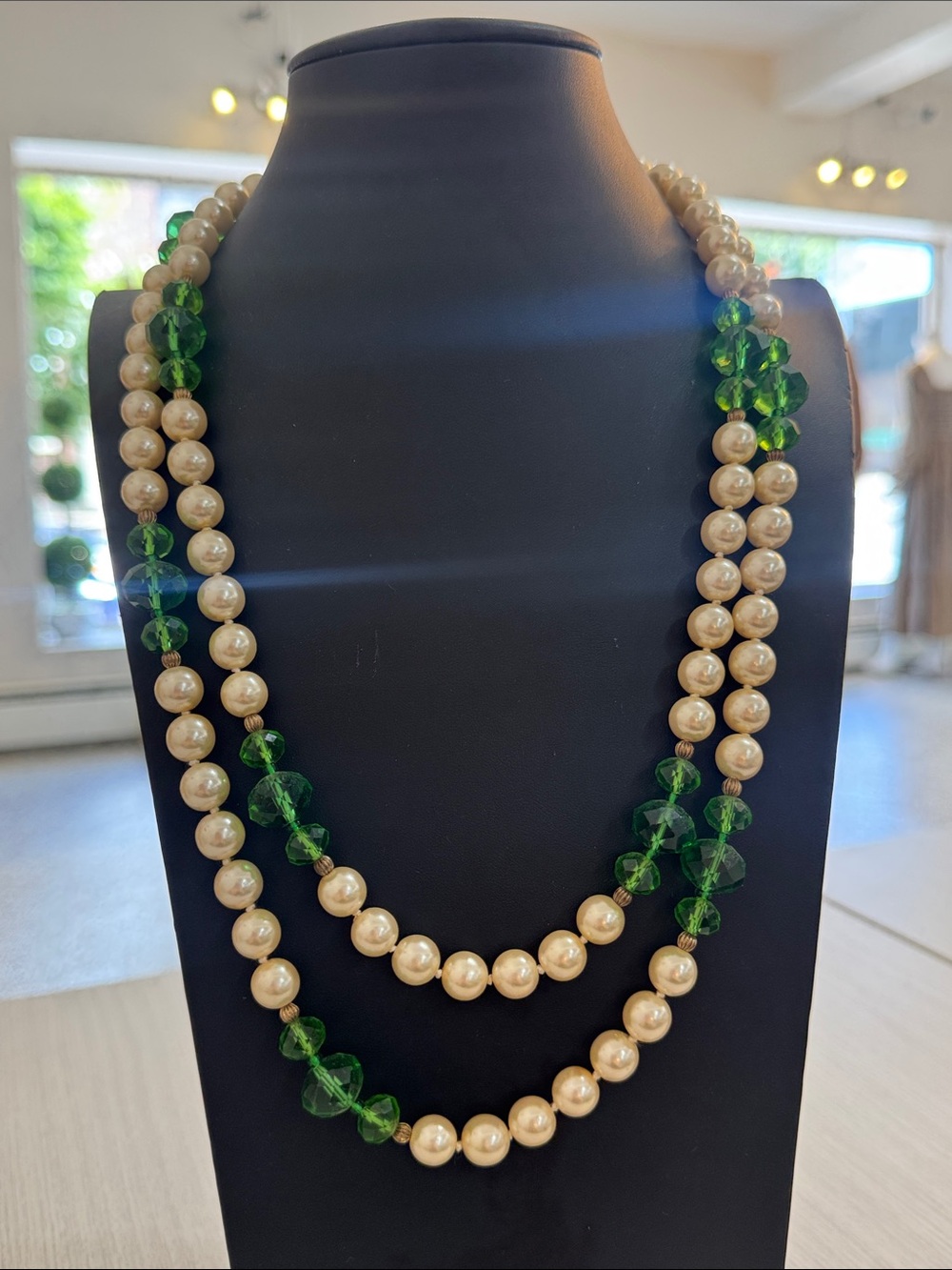 Joan Rivers glass and faux pearl necklace